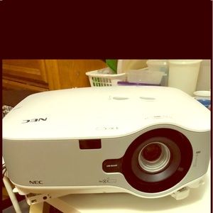 NEC NP3250W projector ,